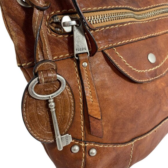 VTG FOSSIL Liberty Crossbody Bag Purse Brown Genuine Leather Adjustable FLAW - Picture 2 of 12